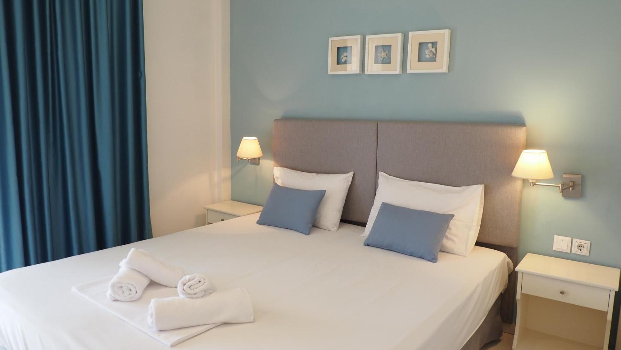Leonidas Apartments And Suites Mola Kalyva Dış mekan fotoğraf