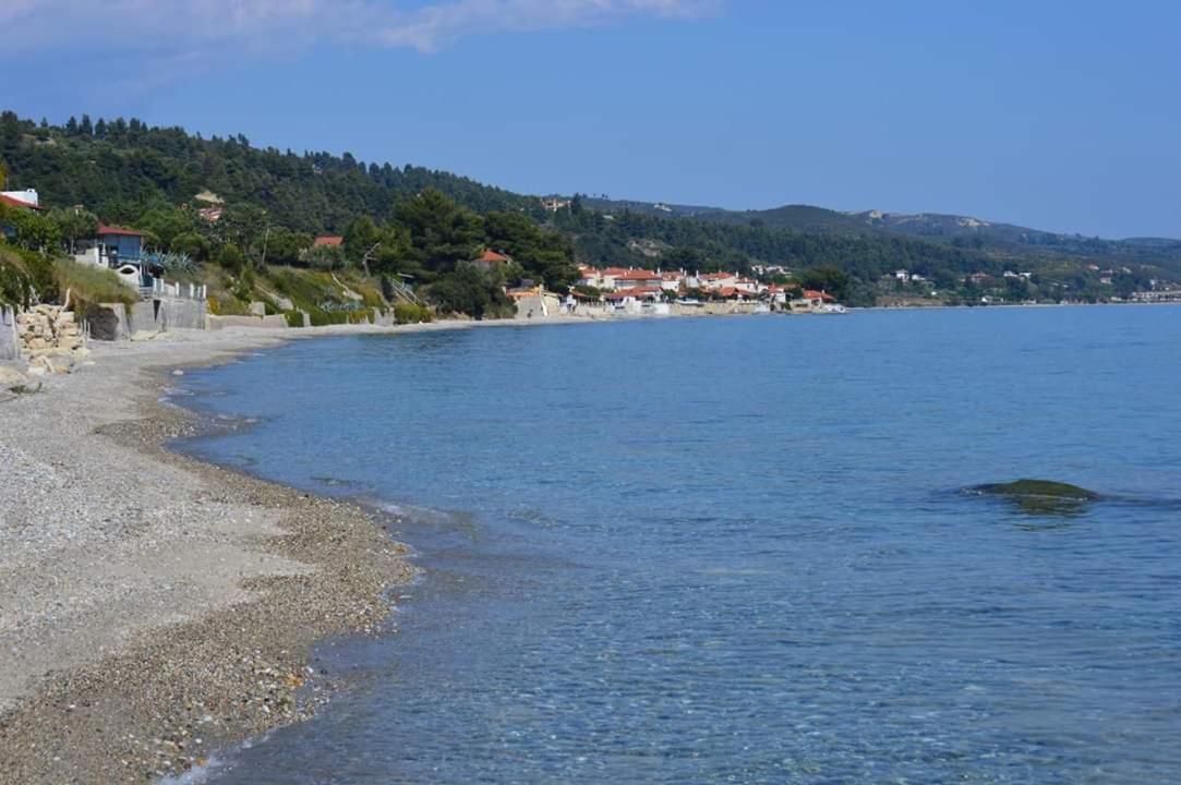 Leonidas Apartments And Suites Mola Kalyva Dış mekan fotoğraf