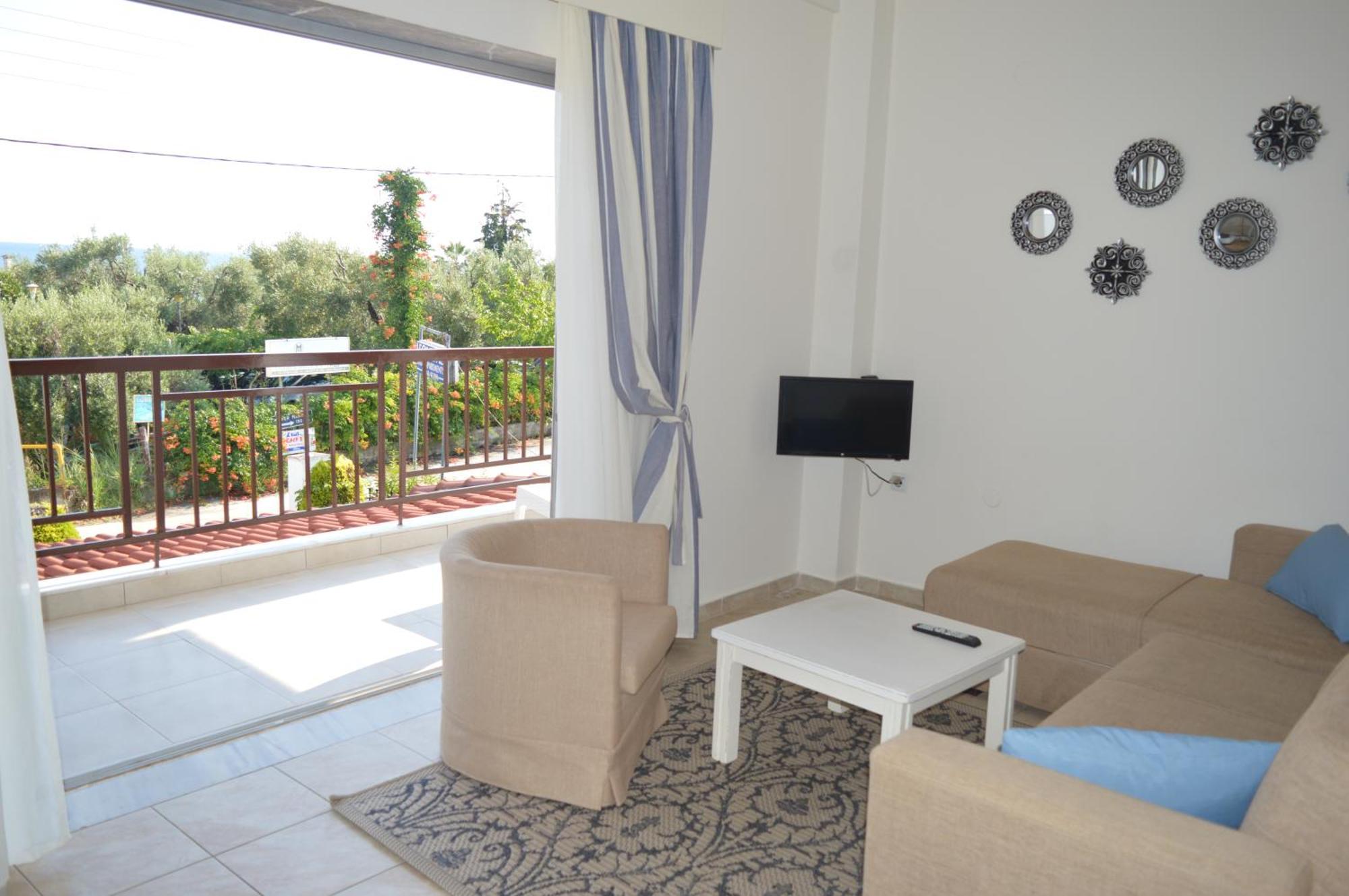 Leonidas Apartments And Suites Mola Kalyva Dış mekan fotoğraf