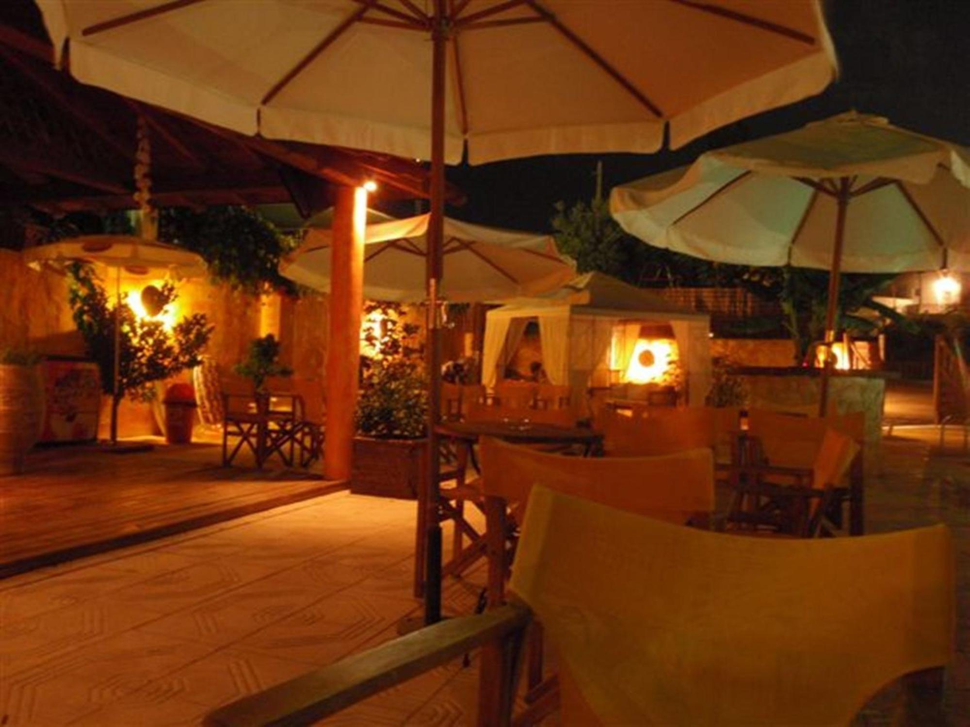 Leonidas Apartments And Suites Mola Kalyva Dış mekan fotoğraf